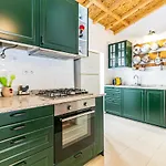 Апартаменты Moderno Em Bairro Tipico Lisboeta